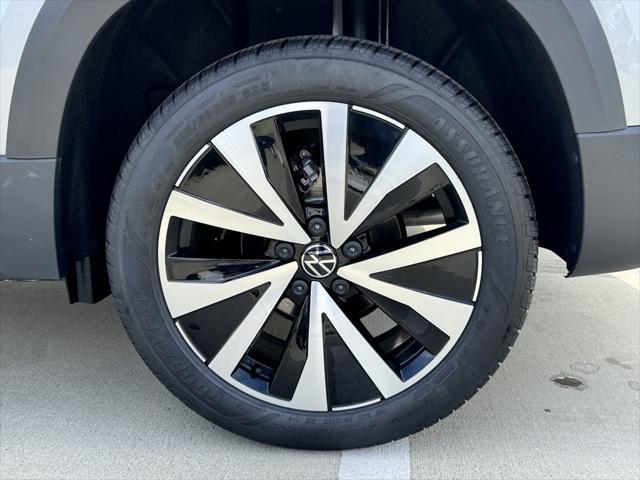 new 2024 Volkswagen Taos car, priced at $30,313