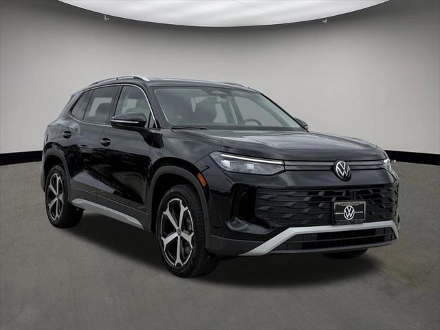 new 2025 Volkswagen Tiguan car, priced at $36,610