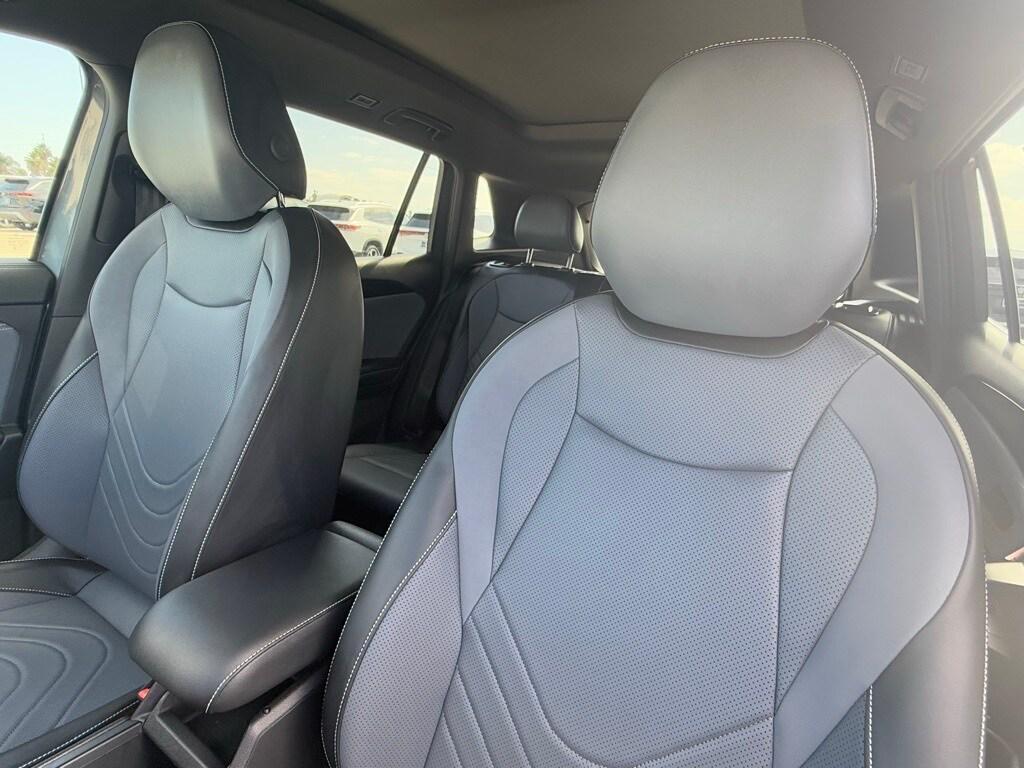 new 2026 Volkswagen Tiguan car, priced at $37,025