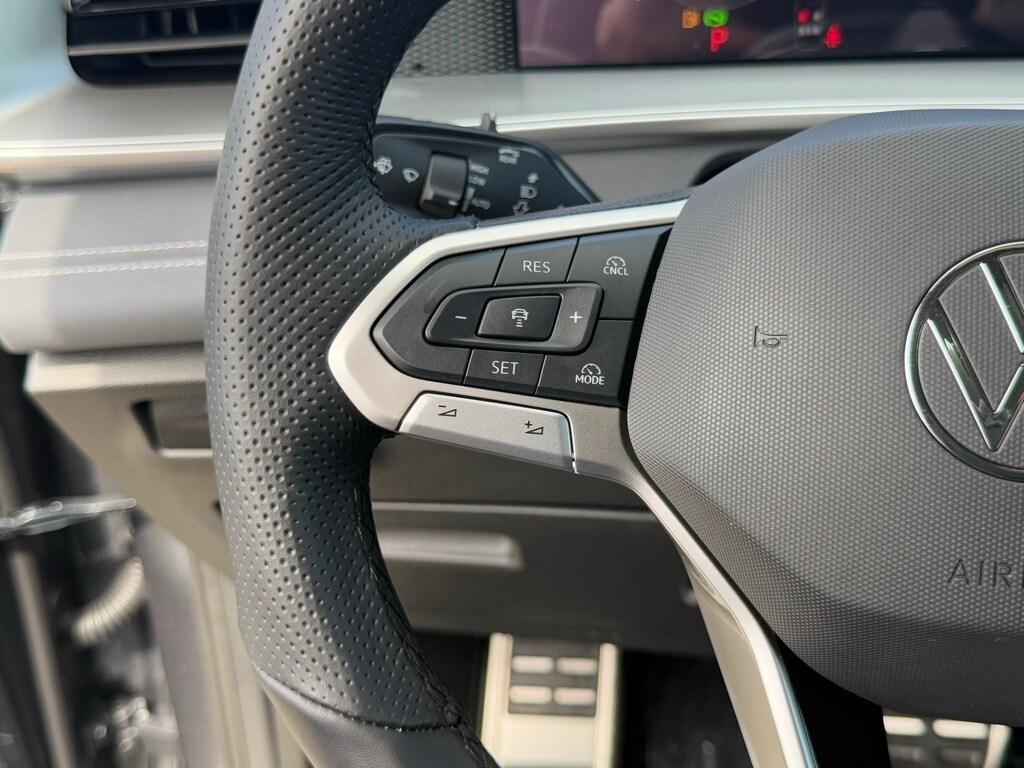 new 2026 Volkswagen Tiguan car, priced at $37,025