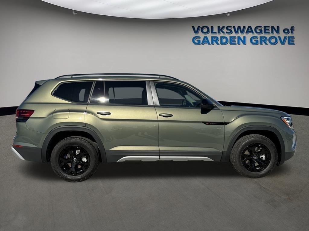new 2026 Volkswagen Atlas car, priced at $49,279