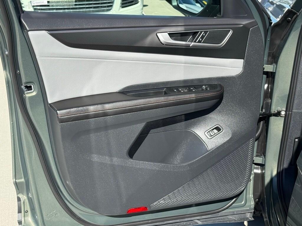 new 2026 Volkswagen Atlas car, priced at $49,279