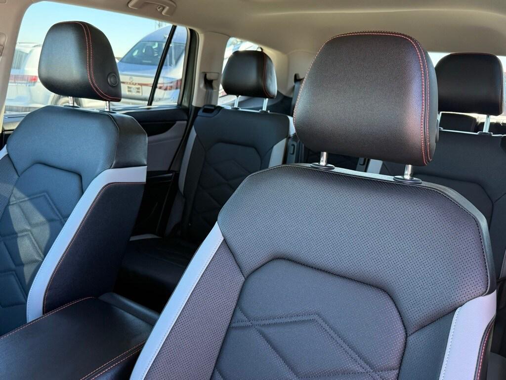 new 2026 Volkswagen Atlas car, priced at $49,279