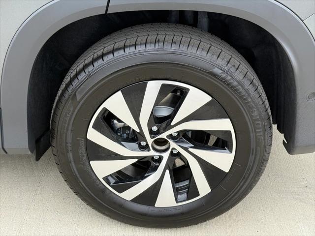 new 2025 Volkswagen Tiguan car, priced at $28,615