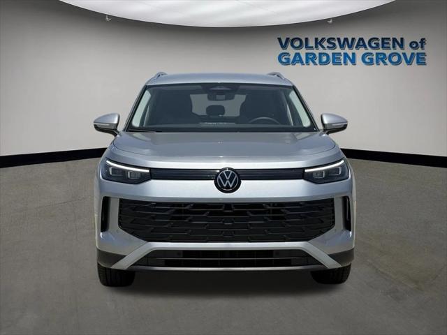 new 2025 Volkswagen Tiguan car, priced at $29,728