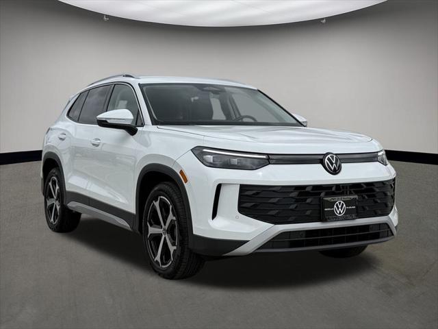 new 2025 Volkswagen Tiguan car, priced at $34,016