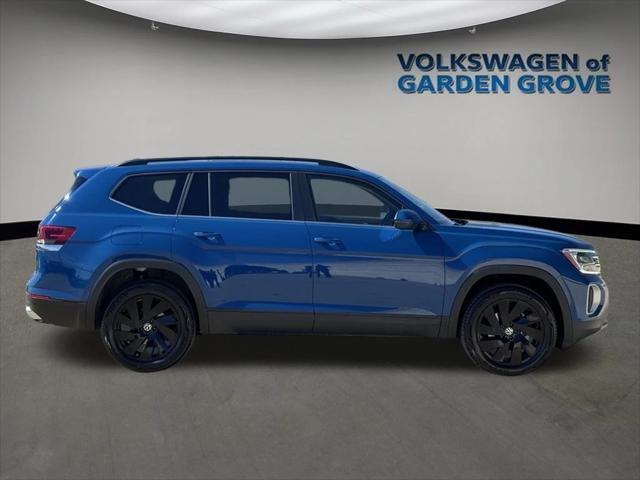 new 2025 Volkswagen Atlas car, priced at $42,051