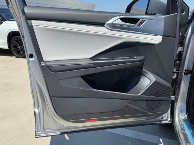 new 2025 Volkswagen Taos car, priced at $28,344