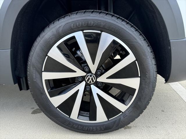 new 2024 Volkswagen Taos car, priced at $30,486