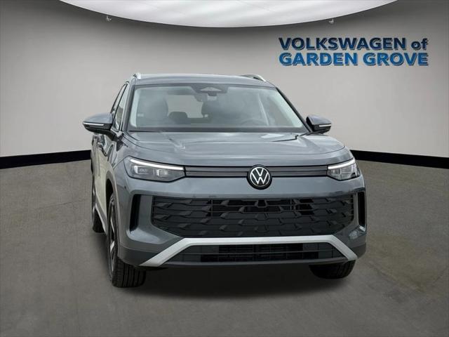 new 2025 Volkswagen Tiguan car, priced at $34,421