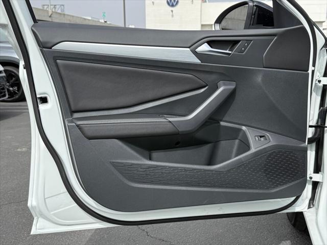 new 2025 Volkswagen Jetta car