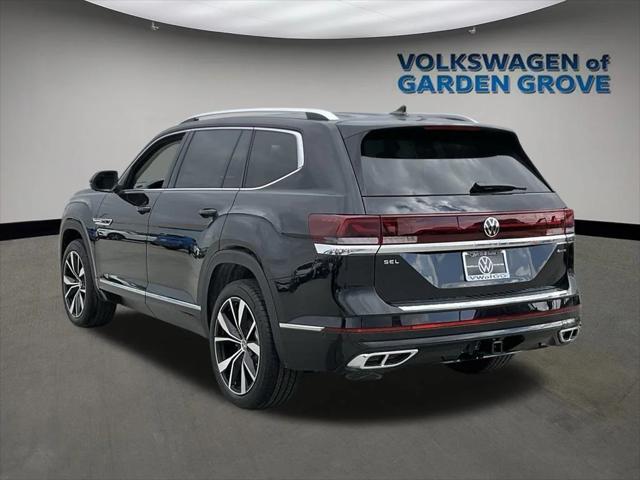 new 2025 Volkswagen Atlas car, priced at $56,014