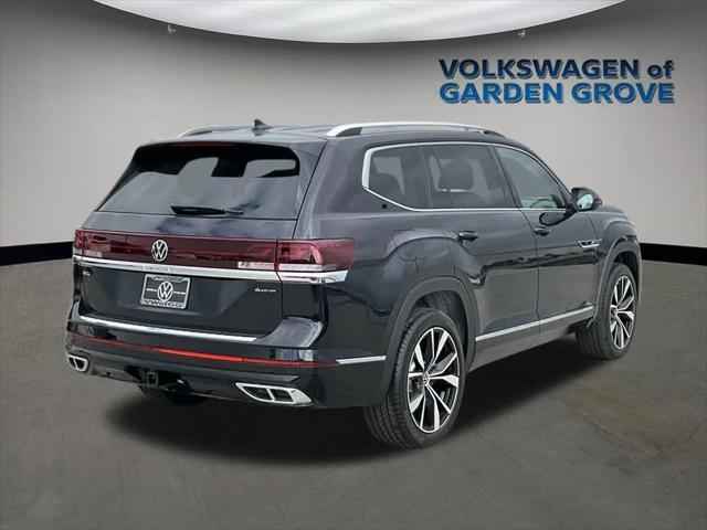 new 2025 Volkswagen Atlas car, priced at $56,014