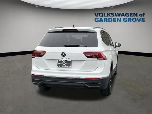 new 2024 Volkswagen Tiguan car, priced at $31,058