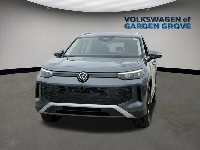 new 2025 Volkswagen Tiguan car, priced at $37,188