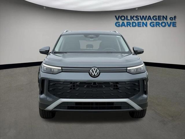 new 2025 Volkswagen Tiguan car, priced at $37,188