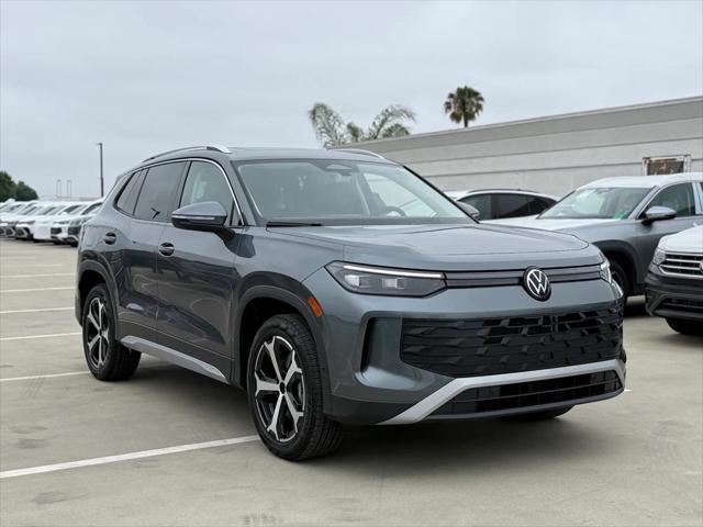 new 2025 Volkswagen Tiguan car, priced at $37,188