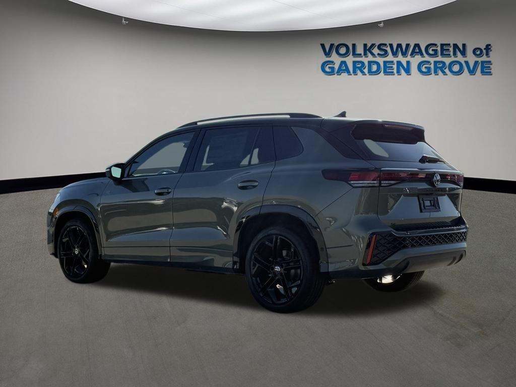 new 2025 Volkswagen Tiguan car, priced at $37,060