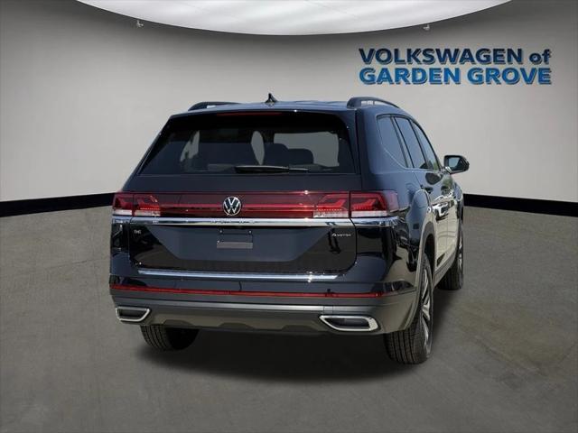 new 2025 Volkswagen Atlas car, priced at $38,978