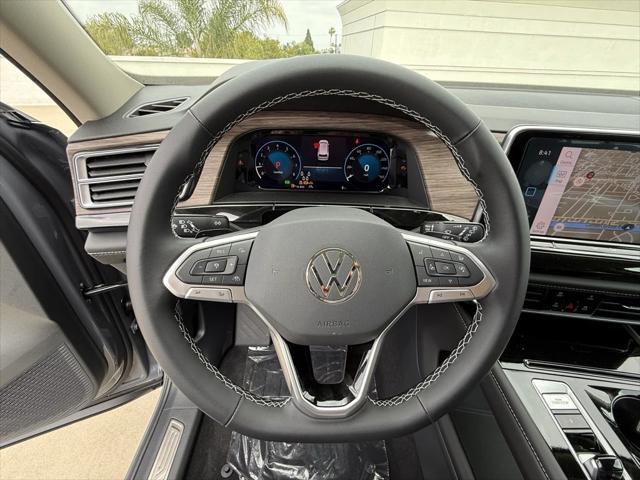 new 2025 Volkswagen Atlas car, priced at $48,026