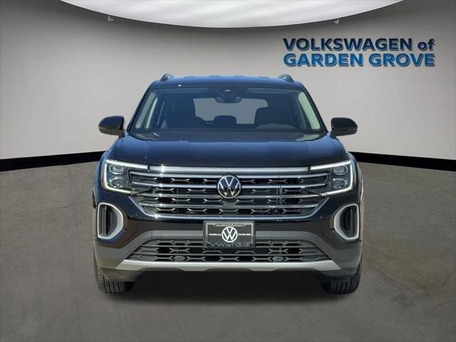 new 2025 Volkswagen Atlas car, priced at $36,503