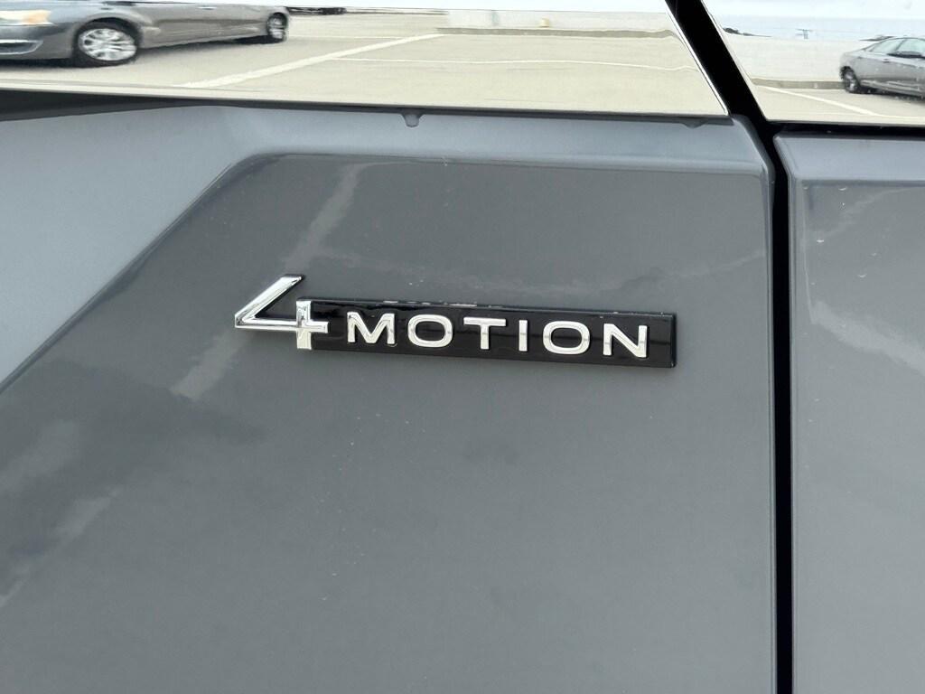 new 2026 Volkswagen Atlas car, priced at $49,082