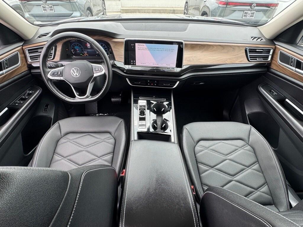 new 2026 Volkswagen Atlas car, priced at $49,082