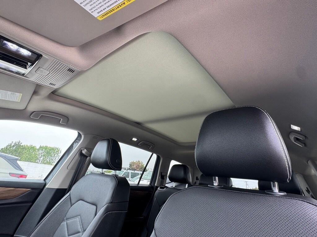 new 2026 Volkswagen Atlas car, priced at $49,082