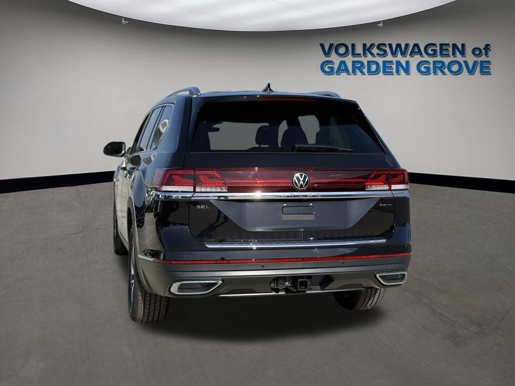 new 2025 Volkswagen Atlas car, priced at $45,029