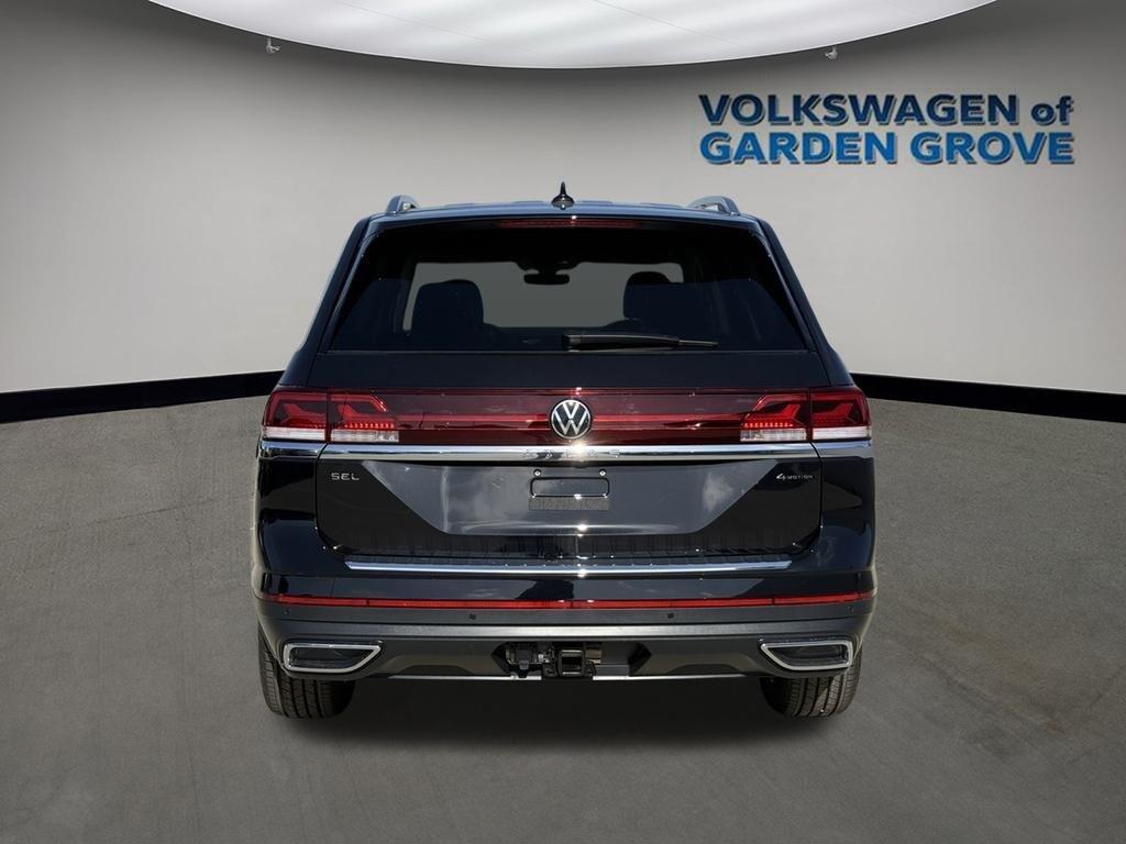 new 2025 Volkswagen Atlas car, priced at $45,029