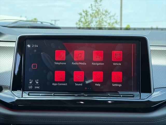 new 2025 Volkswagen Atlas car, priced at $49,059