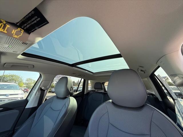 new 2025 Volkswagen Tiguan car, priced at $36,826