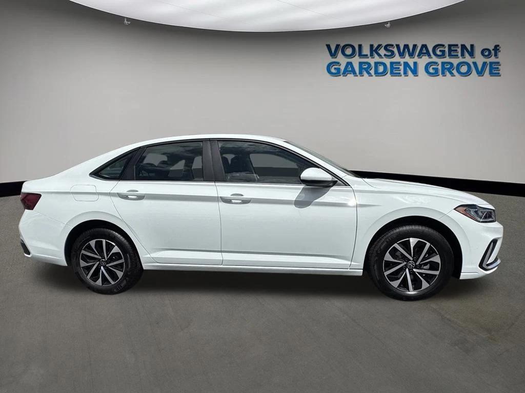 new 2025 Volkswagen Jetta car, priced at $22,016