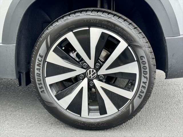 new 2024 Volkswagen Taos car, priced at $30,623