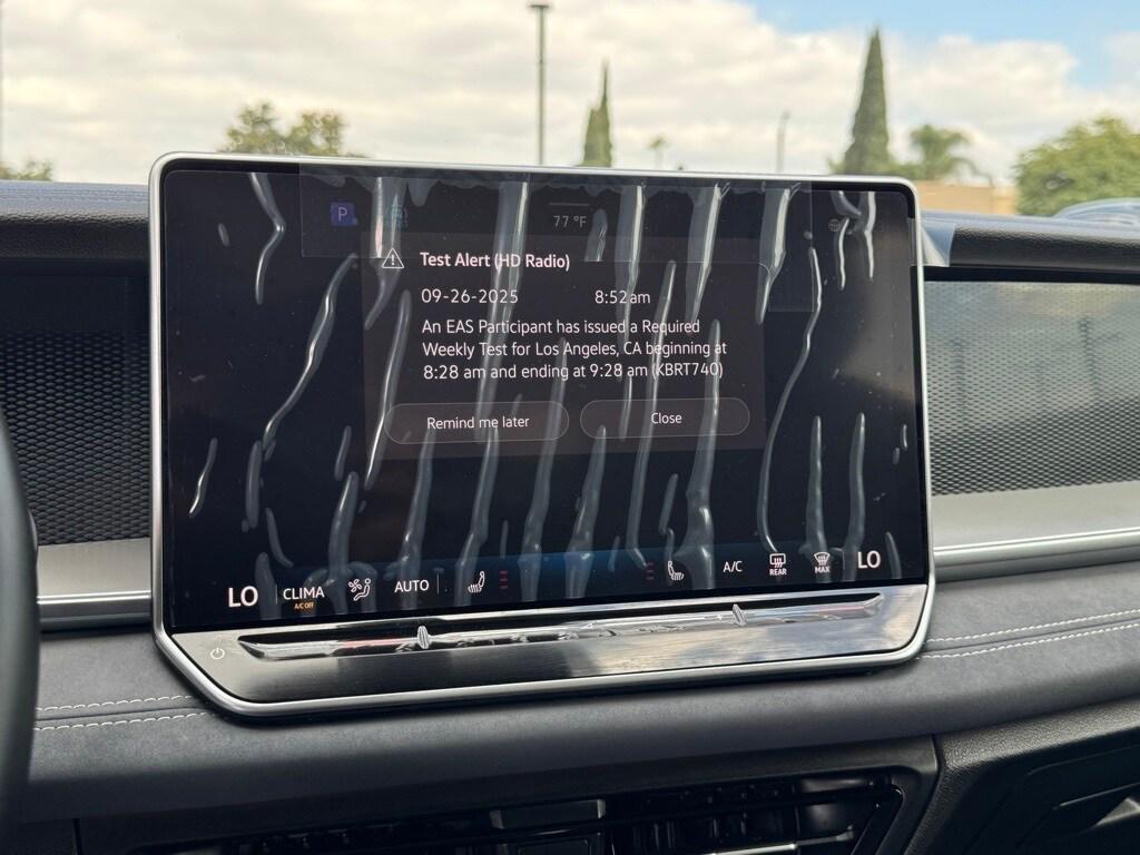 new 2025 Volkswagen Tiguan car, priced at $32,077