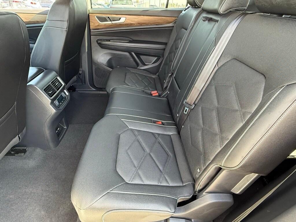 new 2026 Volkswagen Atlas car, priced at $39,627