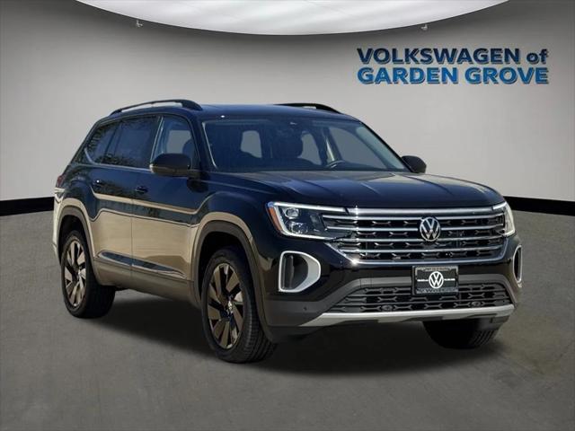 new 2025 Volkswagen Atlas car, priced at $42,476