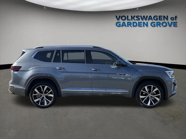 new 2025 Volkswagen Atlas car, priced at $56,939