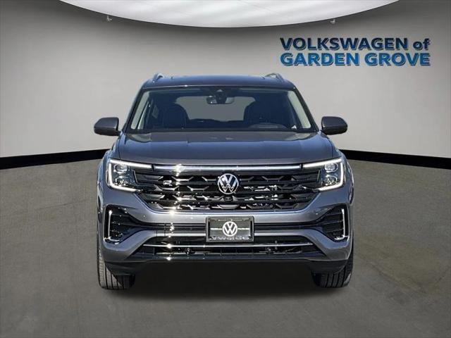 new 2025 Volkswagen Atlas car, priced at $56,939