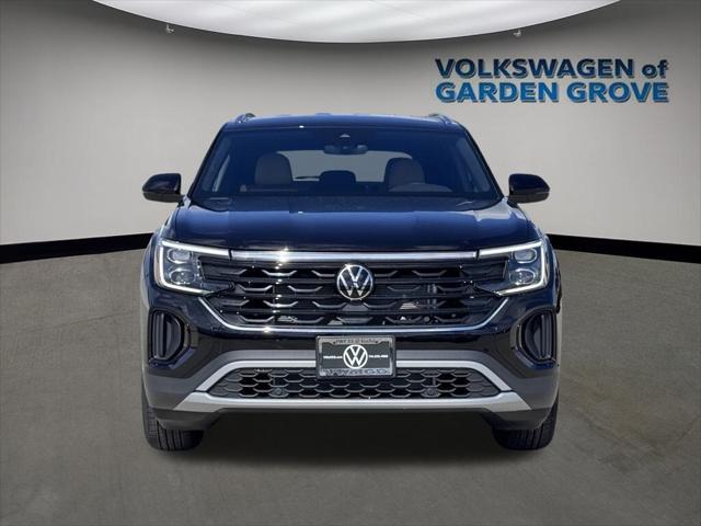 new 2025 Volkswagen Atlas Cross Sport car, priced at $37,553