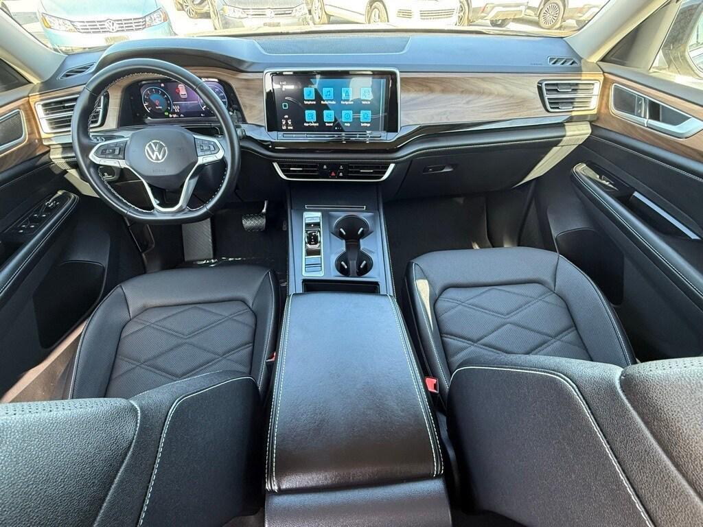new 2026 Volkswagen Atlas car, priced at $39,172