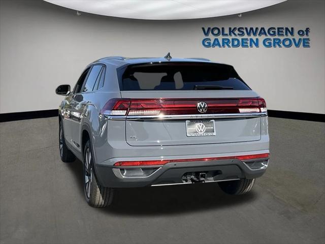 new 2025 Volkswagen Atlas Cross Sport car, priced at $45,076