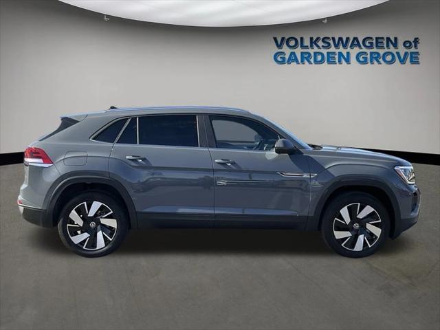 new 2025 Volkswagen Atlas Cross Sport car, priced at $45,076