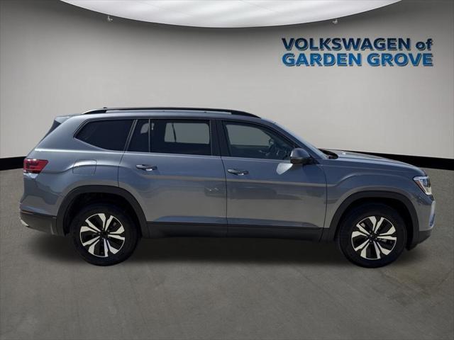 new 2025 Volkswagen Atlas car, priced at $37,246