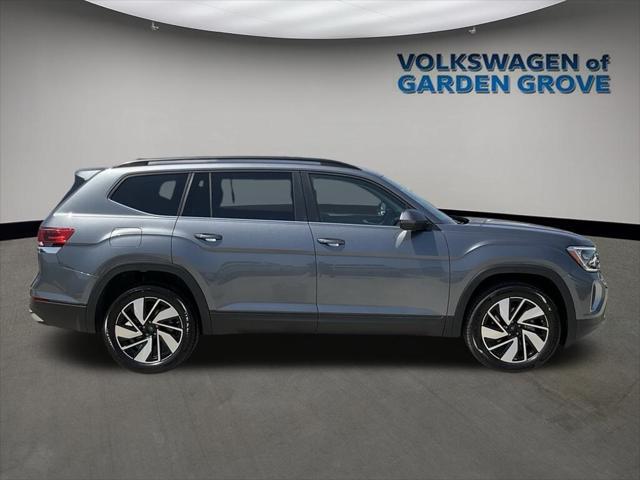 new 2024 Volkswagen Atlas car, priced at $40,696