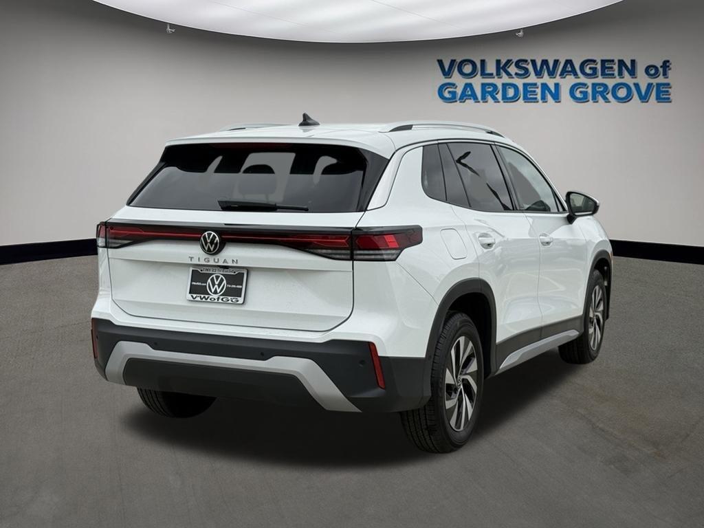 new 2025 Volkswagen Tiguan car, priced at $27,216