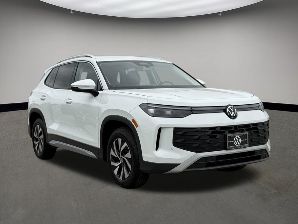new 2025 Volkswagen Tiguan car, priced at $27,216