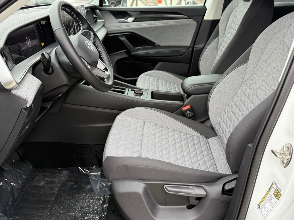 new 2025 Volkswagen Tiguan car, priced at $27,216