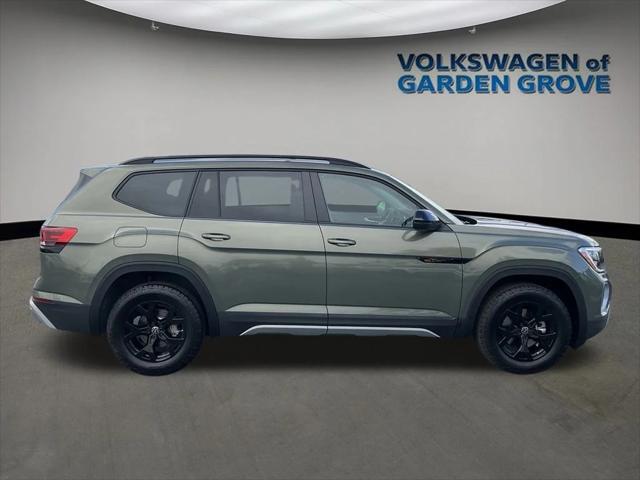 new 2025 Volkswagen Atlas car, priced at $49,059