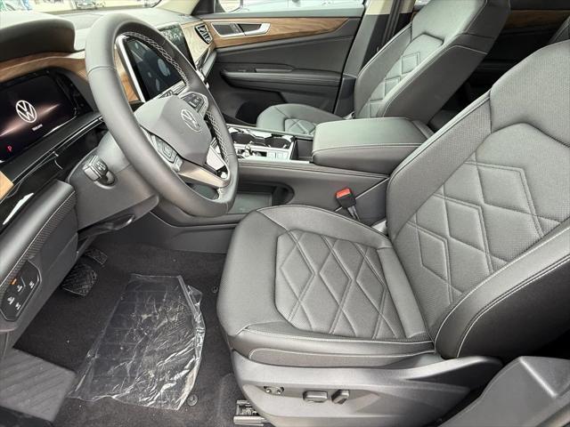 new 2025 Volkswagen Atlas car, priced at $39,507